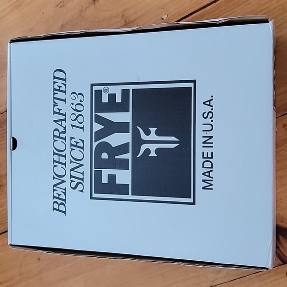 12R WOMENS HARNES FRYE BOOTS, SIZE 7 WIDTH M - Picture 3 of 6